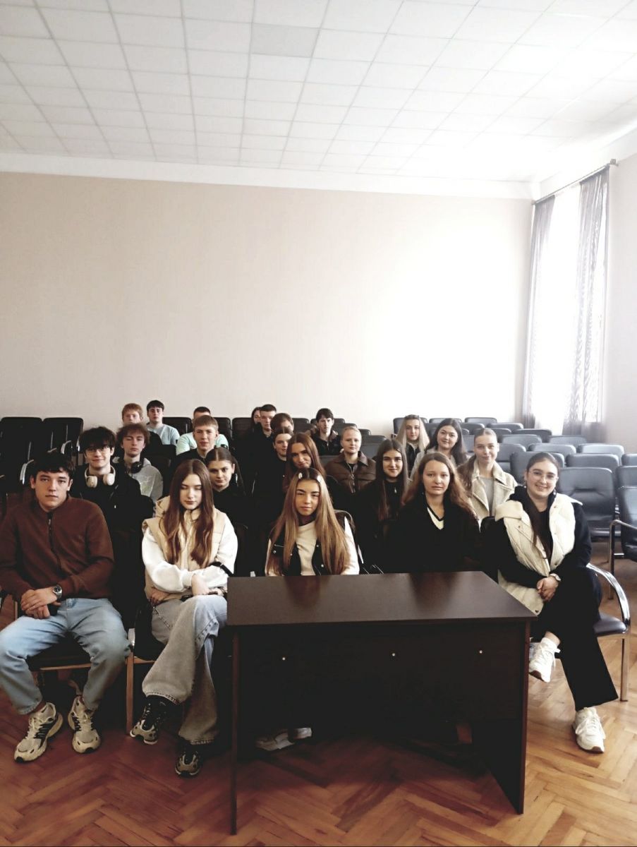 23_15-09-53-214.jpg (102.15 Kb)